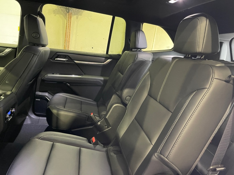 2025 GMC Acadia