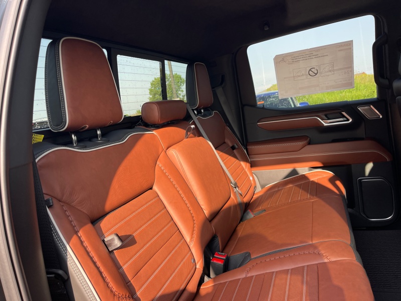 2025 GMC Sierra 1500