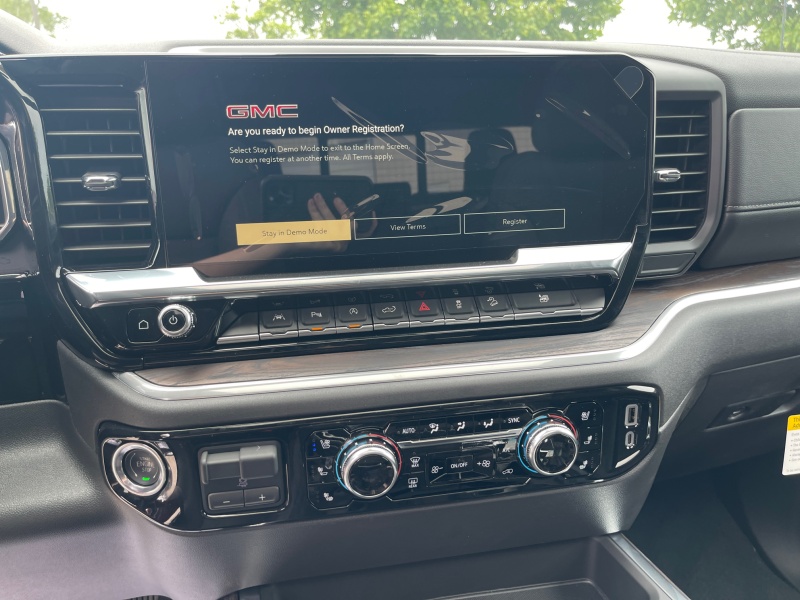 2025 GMC Sierra 1500