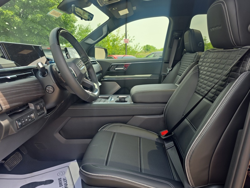 2025 GMC Sierra EV