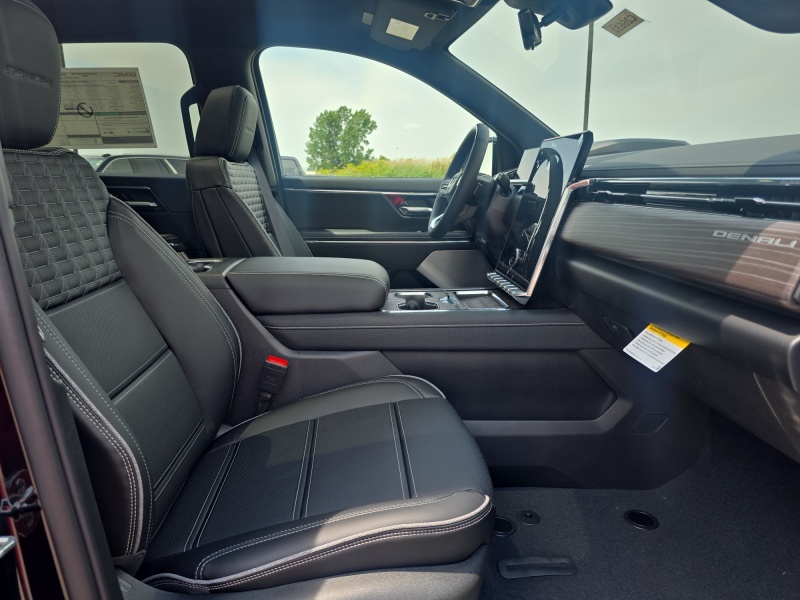 2025 GMC Sierra EV