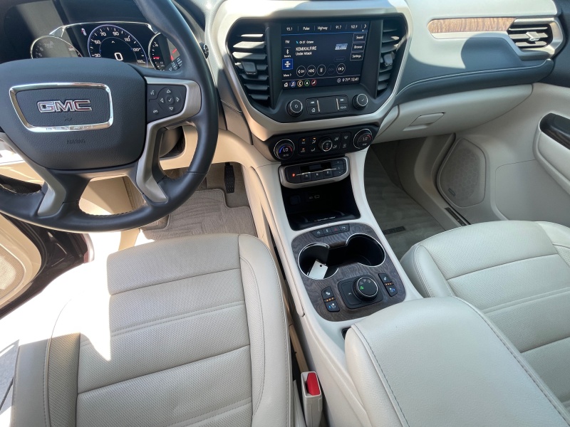 2020 GMC Acadia
