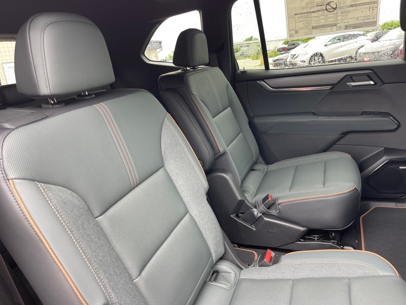 2025 GMC Acadia