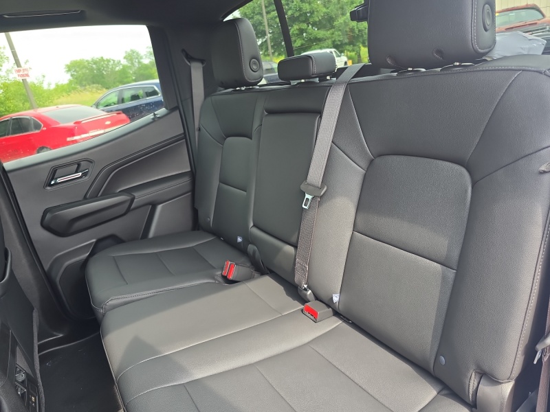 2025 GMC Canyon
