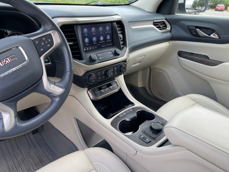 2021 GMC Acadia