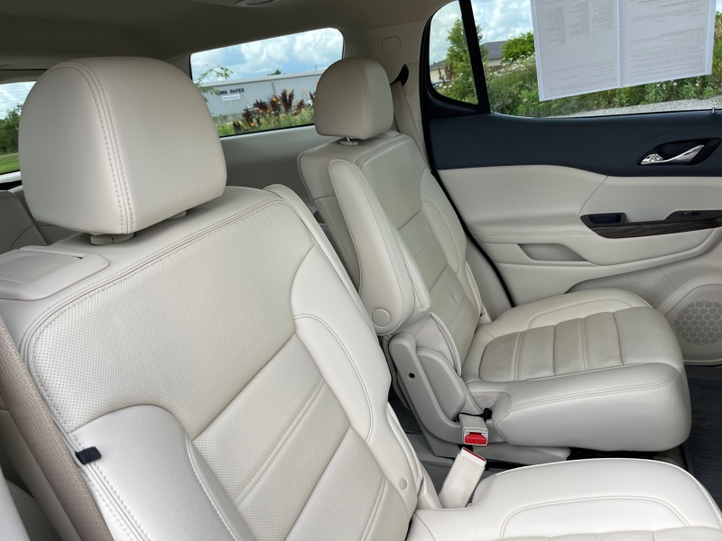 2021 GMC Acadia