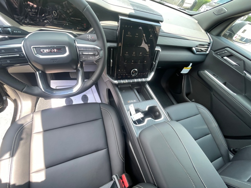 2025 GMC Acadia