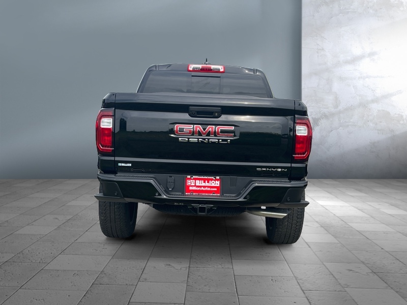 2025 GMC Canyon