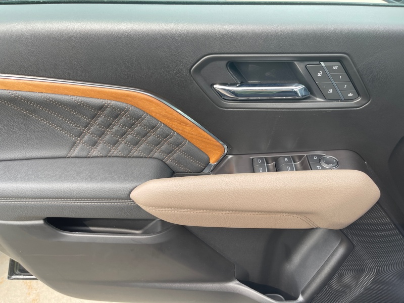 2025 GMC Canyon