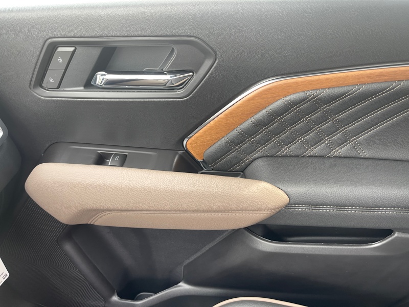 2025 GMC Canyon