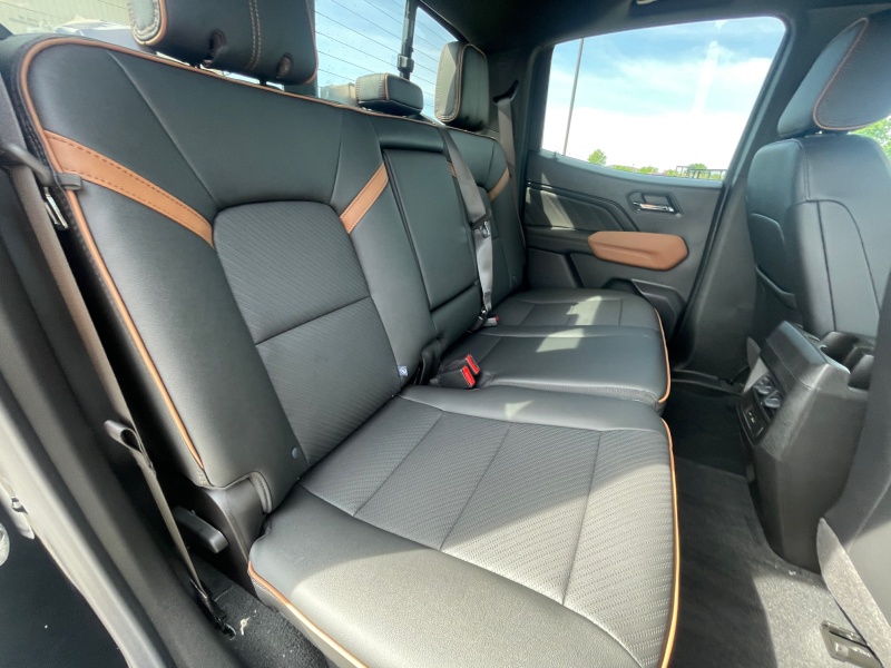 2025 GMC Canyon