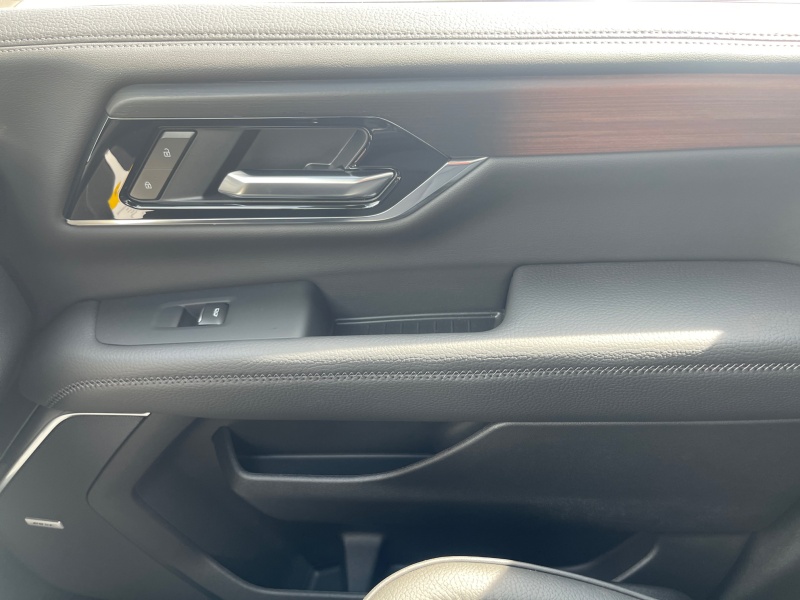 2025 GMC Yukon XL