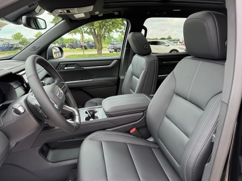 2025 GMC Acadia
