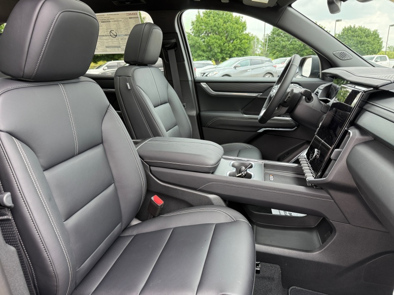2025 GMC Acadia