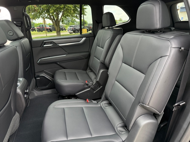 2025 GMC Acadia
