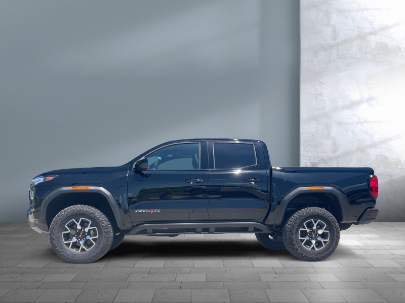 2025 GMC Canyon