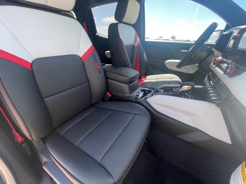 2025 GMC Canyon