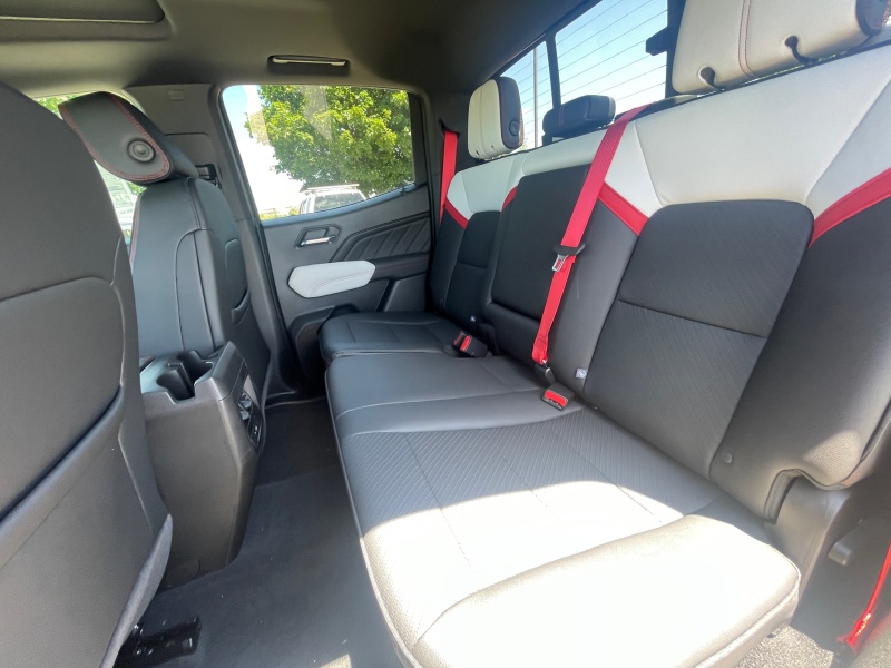 2025 GMC Canyon