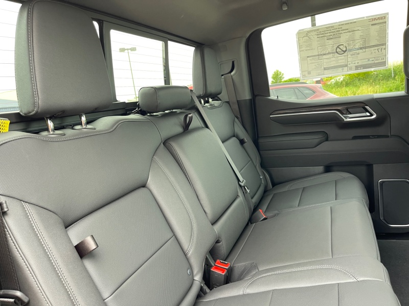 2025 GMC Sierra 1500