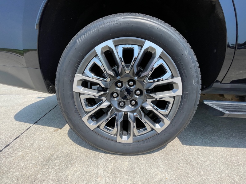 2023 GMC Yukon