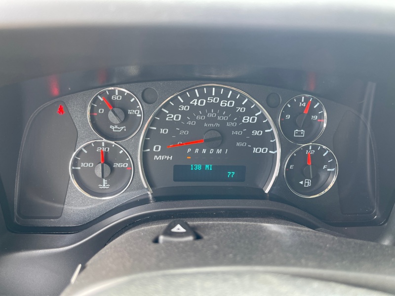 2025 Chevrolet Express Commercial Cutaway