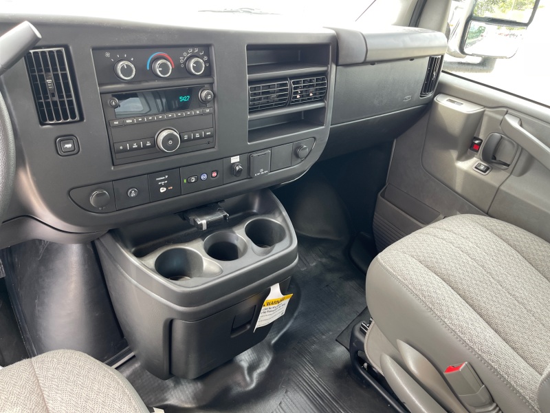 2025 Chevrolet Express Commercial Cutaway