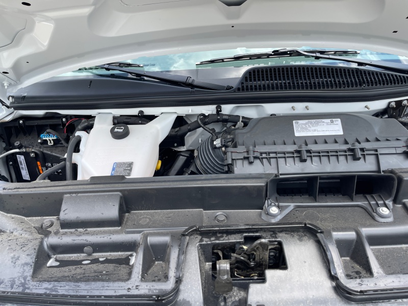 2025 Chevrolet Express Commercial Cutaway