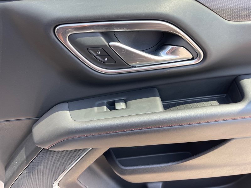 2023 Chevrolet Suburban