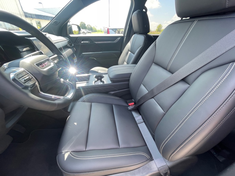 2025 GMC Acadia