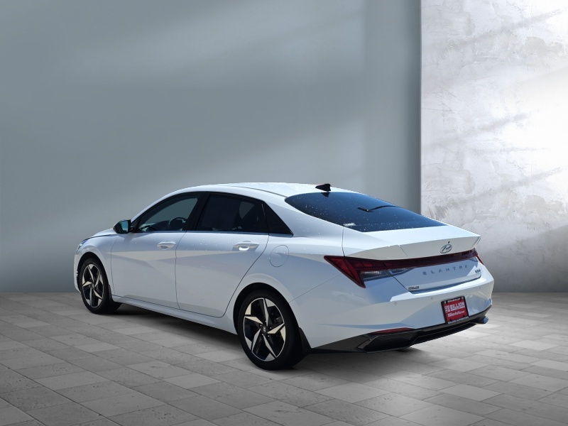 2023 Hyundai Elantra Hybrid