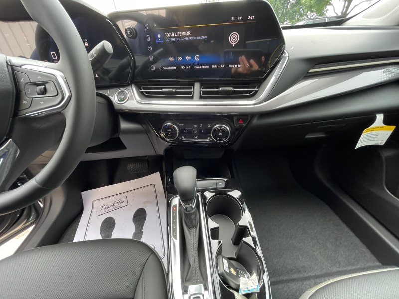 2025 Chevrolet Trax