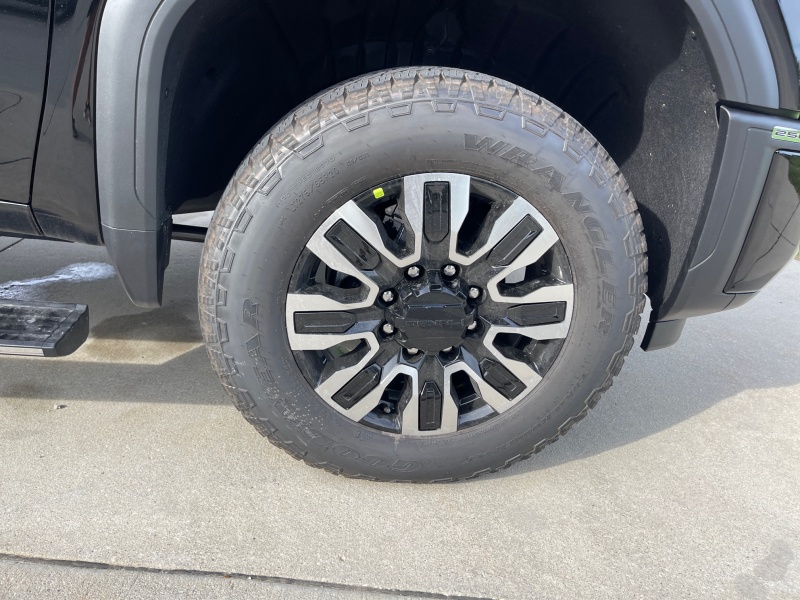 2025 GMC Sierra 2500HD