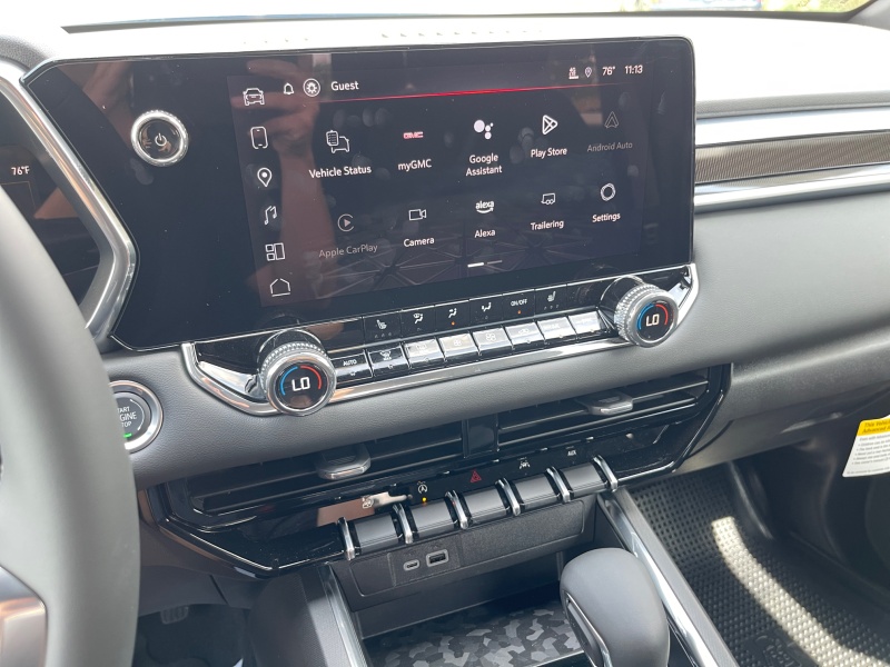 2025 GMC Canyon
