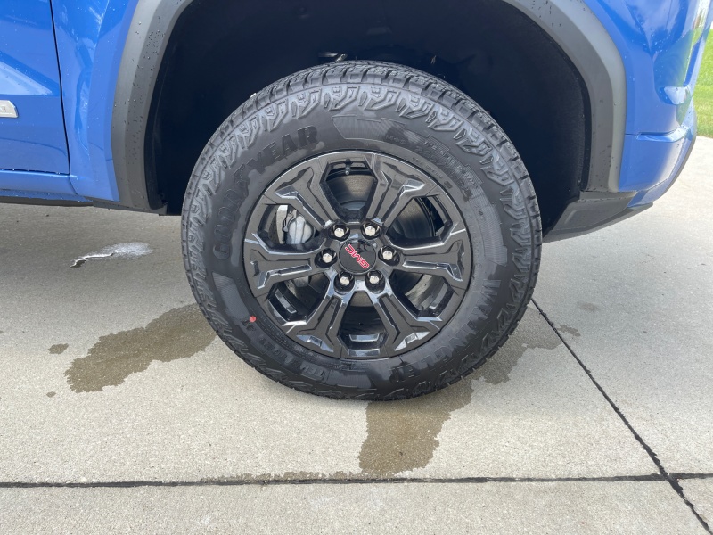 2025 GMC Canyon