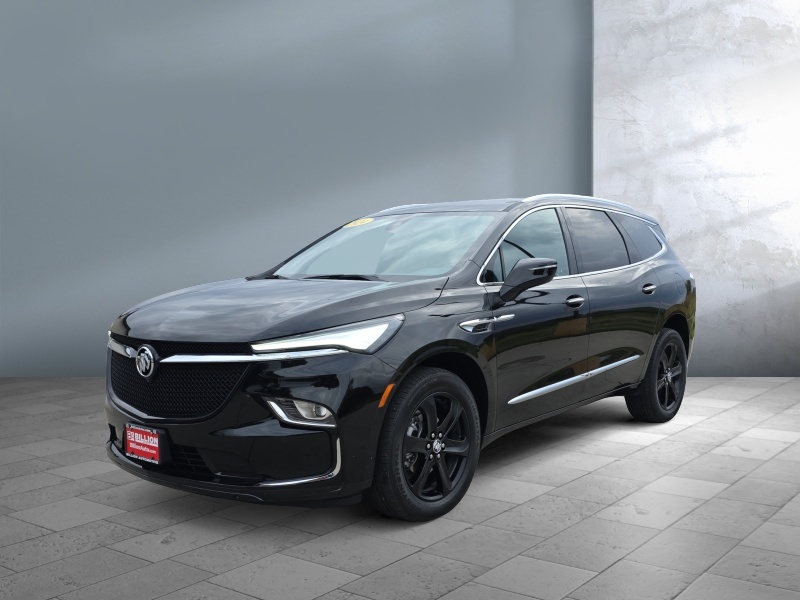 Used 2024 Buick Enclave Essence Crossovers