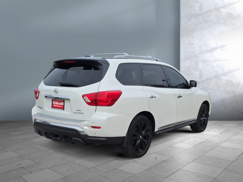 2017 Nissan Pathfinder