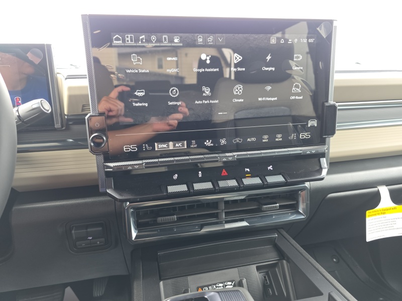 2026 GMC HUMMER EV Pickup