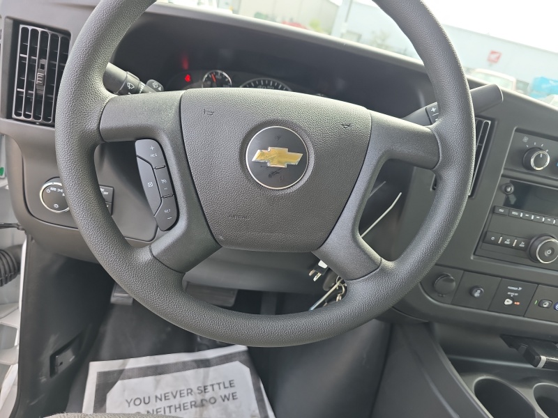 2025 Chevrolet Express Commercial Cutaway