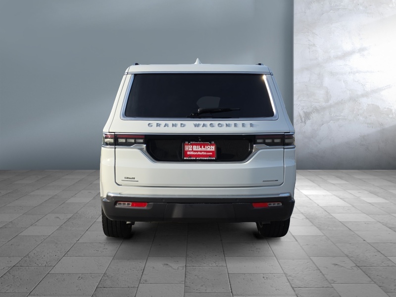 2022 Jeep Grand Wagoneer