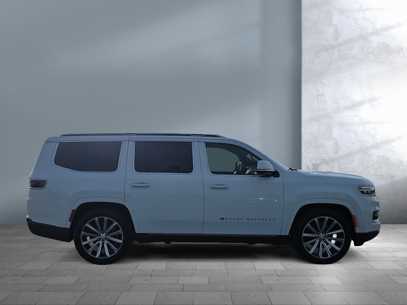 2022 Jeep Grand Wagoneer
