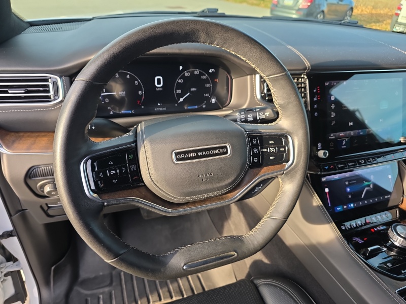 2022 Jeep Grand Wagoneer