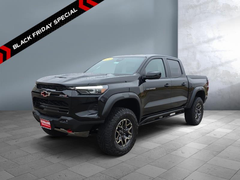 Used 2024 Chevrolet Colorado  ZR2 Truck