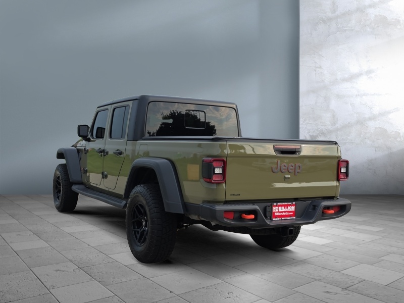 2025 Jeep Gladiator