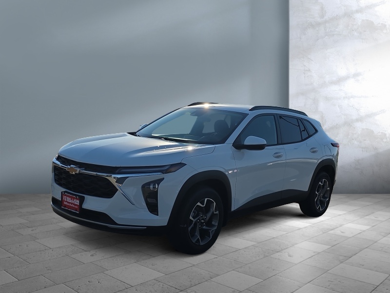 New 2025 Chevrolet Trax LT Crossover