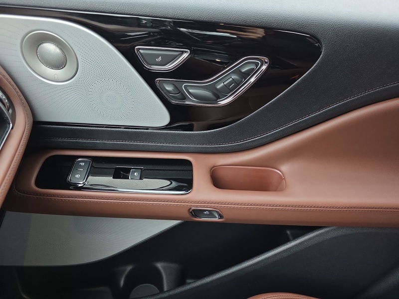 2025 Lincoln Aviator