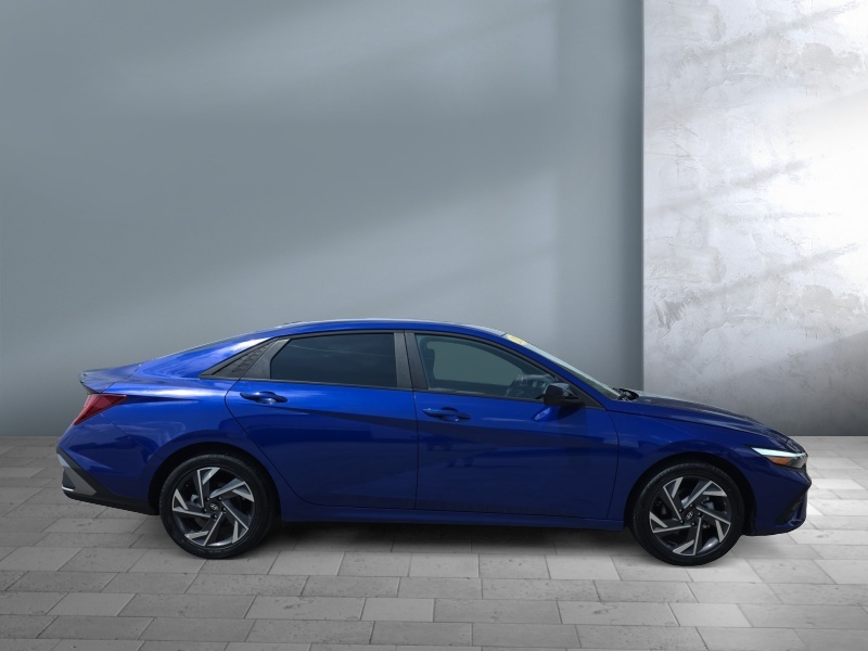 2025 Hyundai Elantra Hybrid