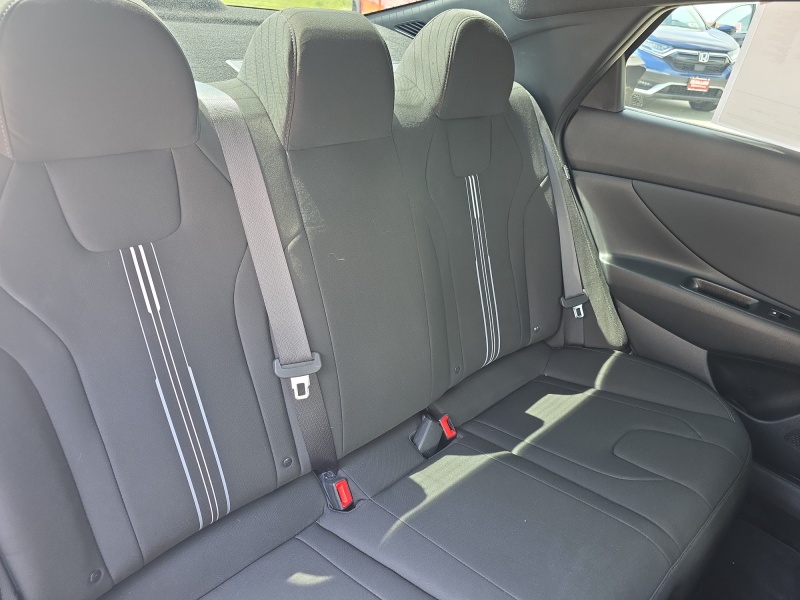 2025 Hyundai Elantra Hybrid