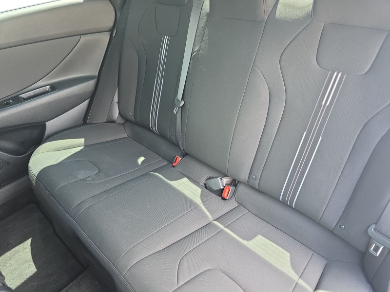 2025 Hyundai Elantra Hybrid