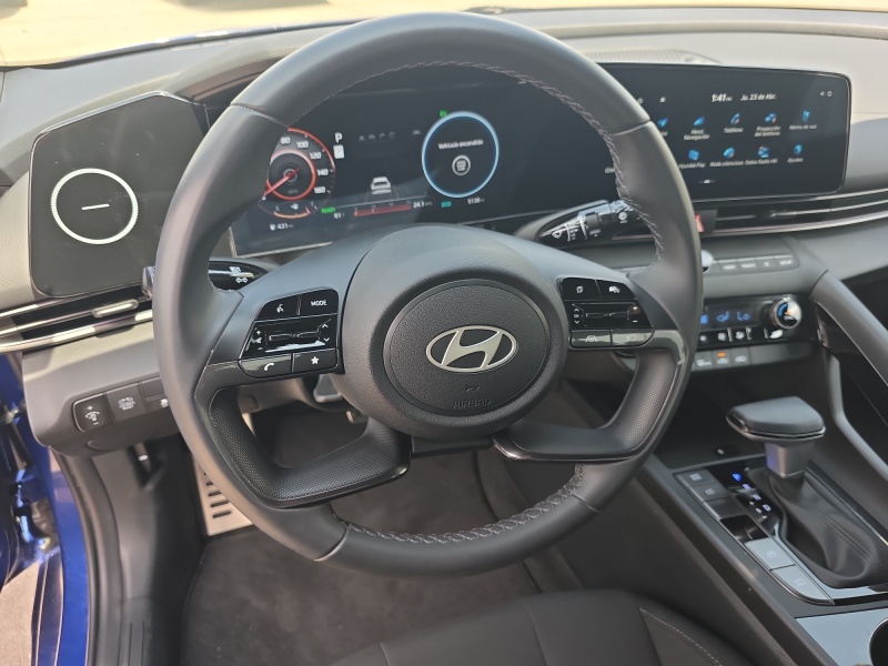 2025 Hyundai Elantra Hybrid