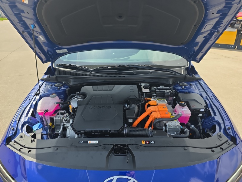 2025 Hyundai Elantra Hybrid